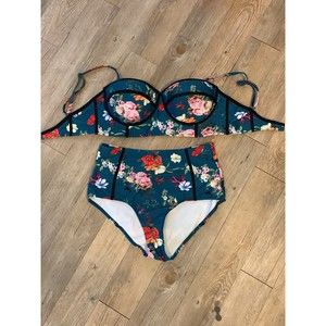 Mod cloth 2 piece bikini Floral Print L and XL
